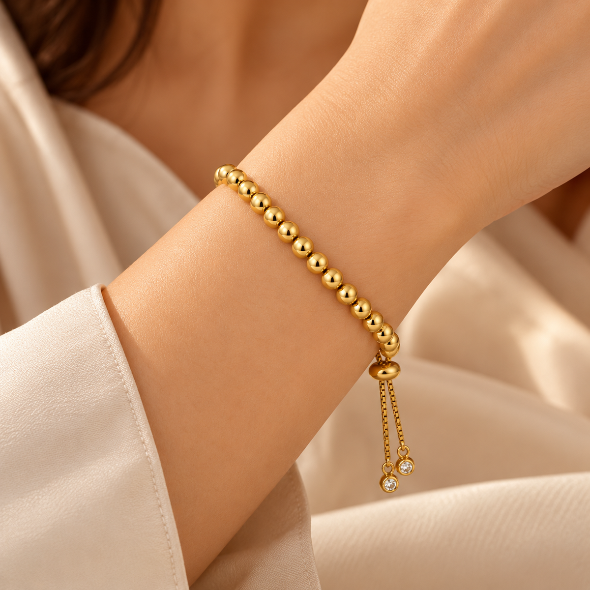 Combo Dorado – Aretes Manzana + Pulsera Balines