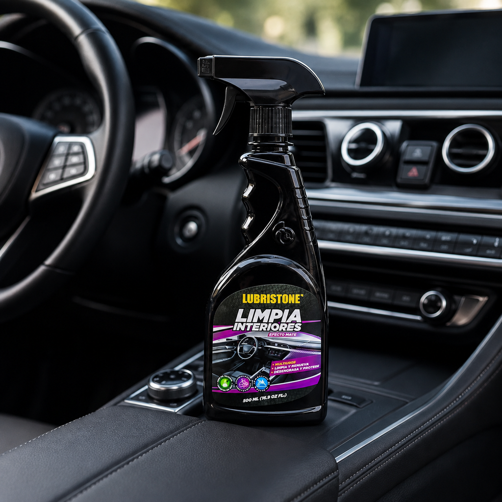Limpiador de Interiores para Carro Efecto Mate 500 ml.